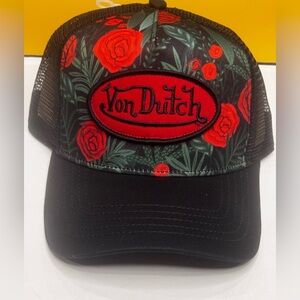 VON DUTCH Red Rose Unisex Black Trucker Hat